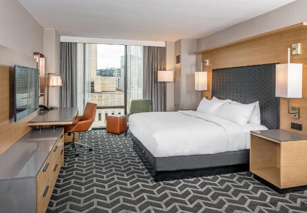 Hilton Des Moines Downtown image 26