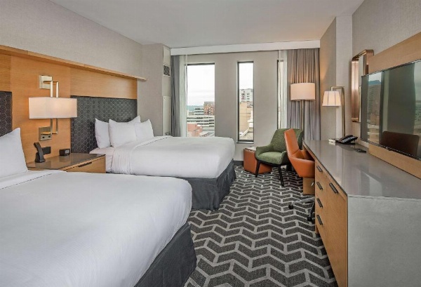 Hilton Des Moines Downtown image 29